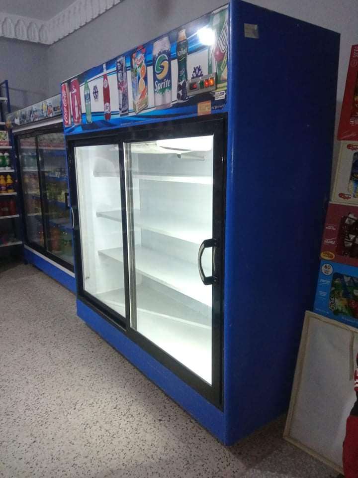 ثلاجات في حالة جيدة 