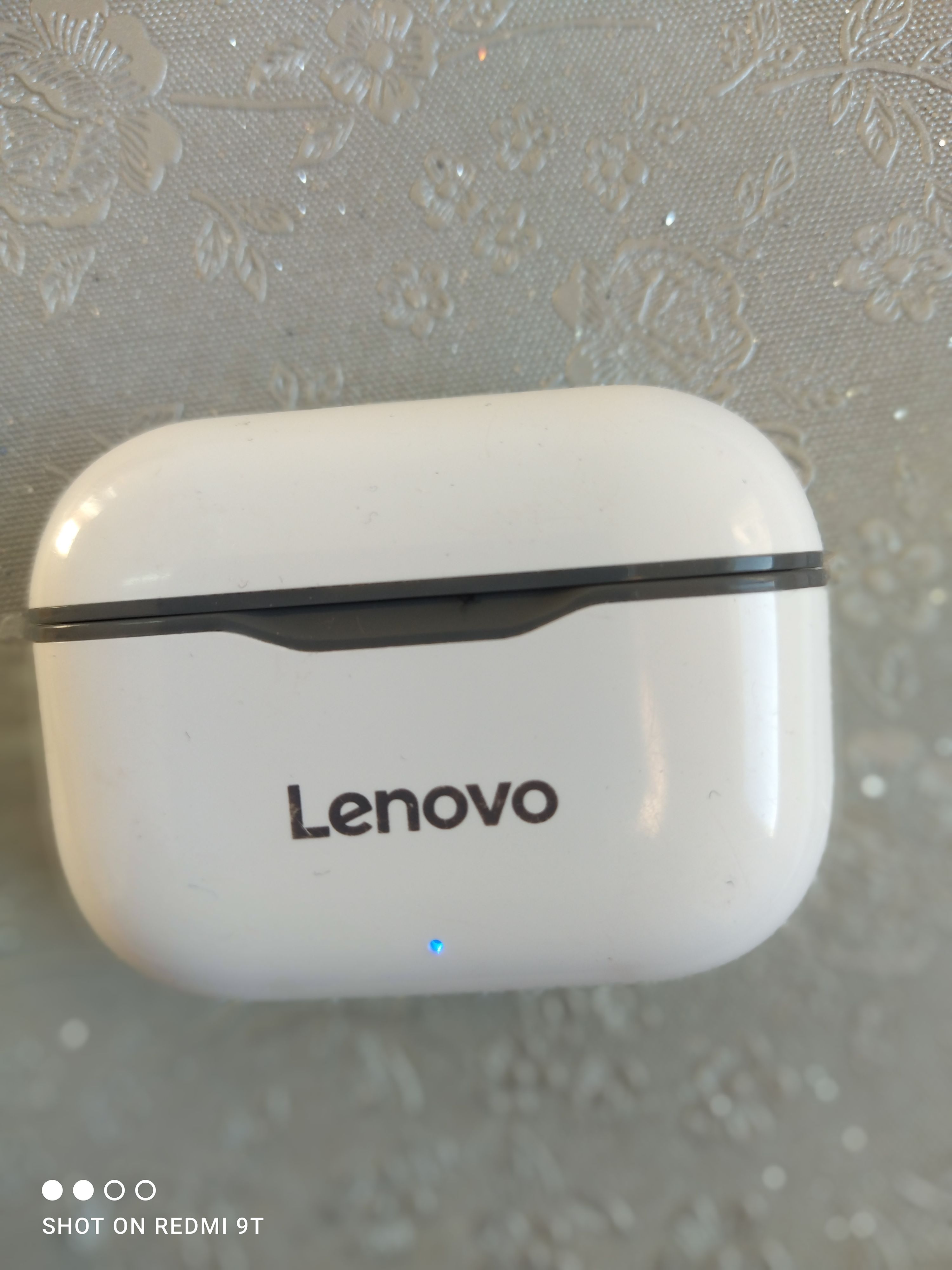 Lenovo airpods Tw50 غير مستعملة وجديدة