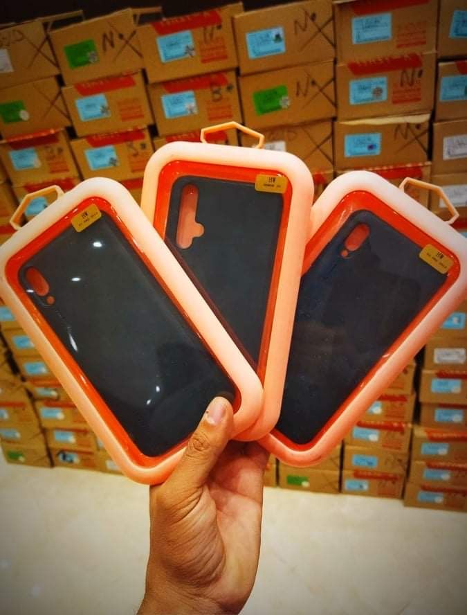 Antichoc pour iphone samsung huawei redmi……
