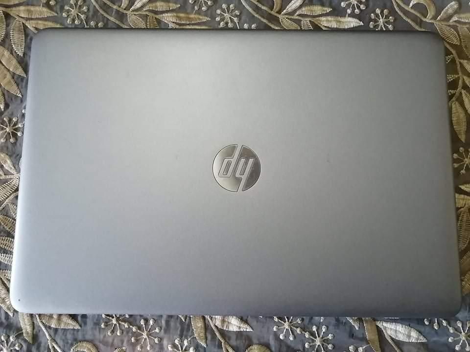 Hp elitebook 850 g3 i5 6ém génération 8g ram 256g ssd écran 15.6 pouce clavier lumineux 