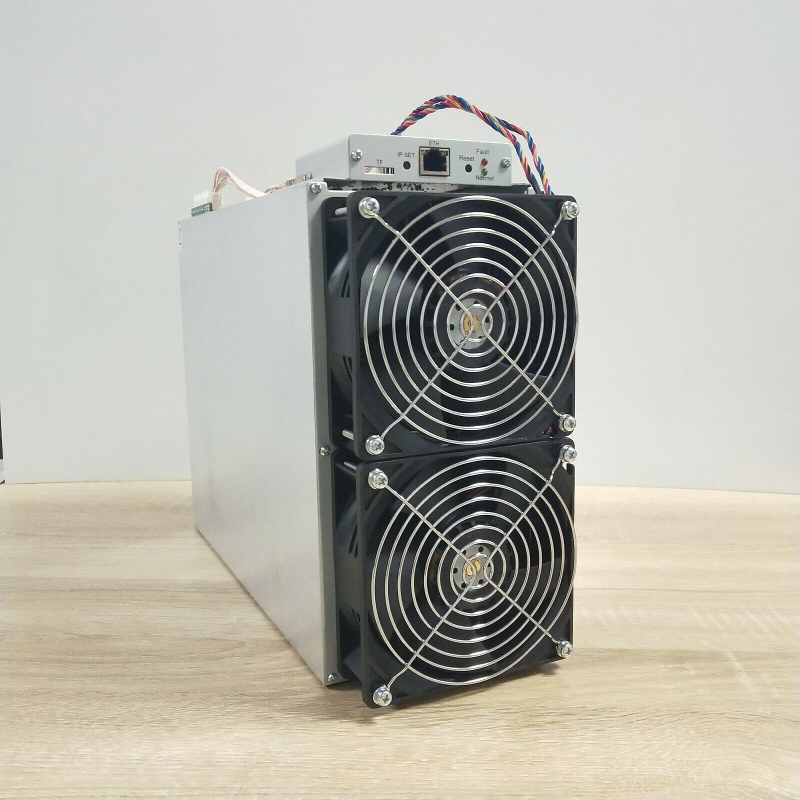 Innosilicon A10 Pro 750 Mh/s 1350w 7Gb-PSU included ETH MASTER 
